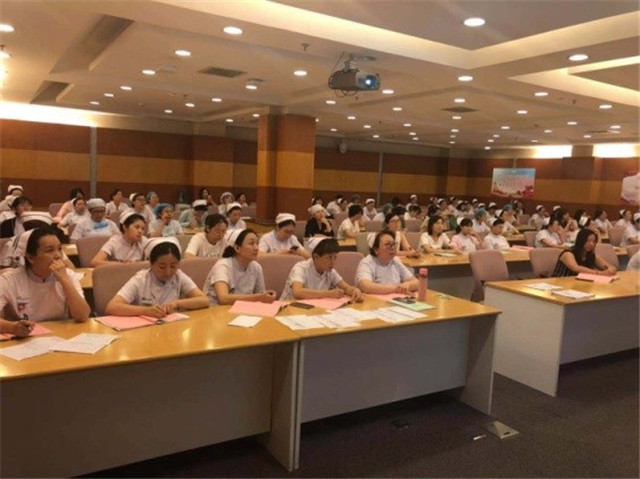 思维科学化  流程标准化  行为规范化 —2019年全院护士分层培训（五）