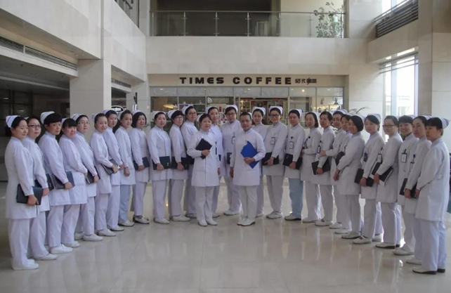 理论与技能结合 技术与服务并进 ——泰达医院开展2019年全院护士理论与技能竞赛活动